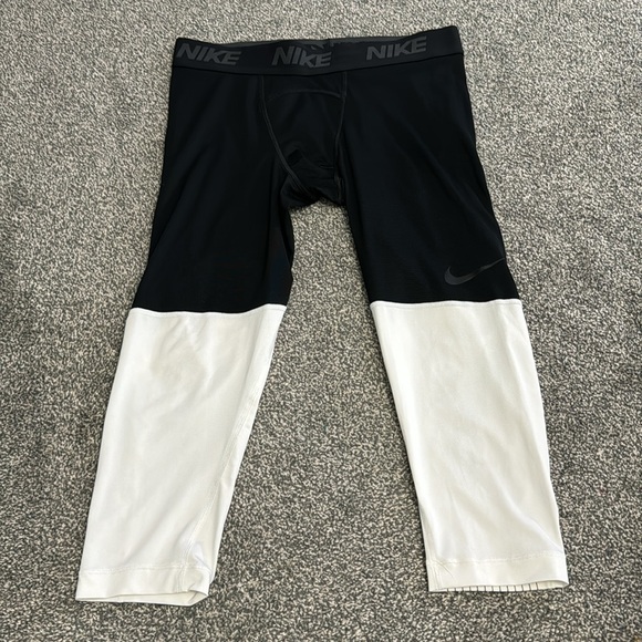 Nike Dri-Fit Training Suit - Picture 4 of 6